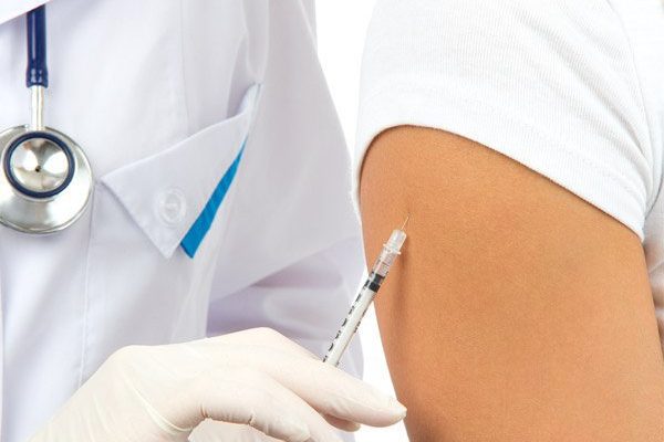 Khi mang thai bà bầu có nên tiêm phòng vắc xin uốn ván?