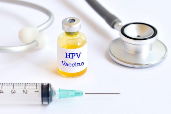 Ai NÊN và KHÔNG NÊN tiêm vắc xin HPV, chi phí tiêm HPV là bao nhiêu?